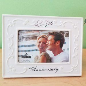 NWOT 25th Anniversary photo frame